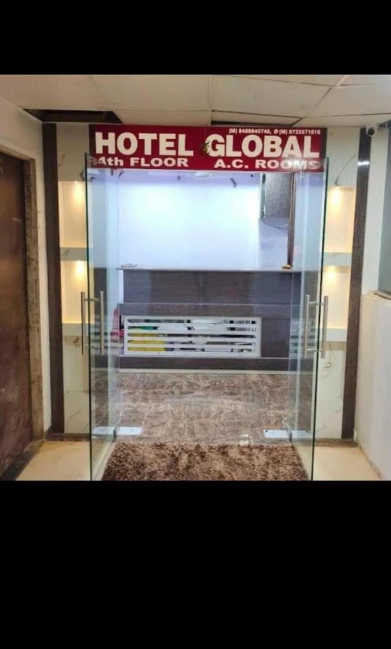 Hotel Globle Vadodara Exterior foto